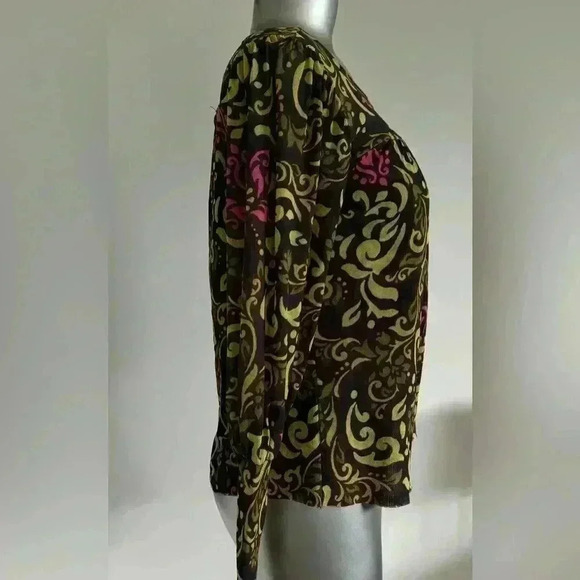 FREE💟Sweet Pea Mesh  Top - Picture 5 of 15